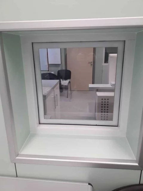 Рентгенозащитное окно 30см